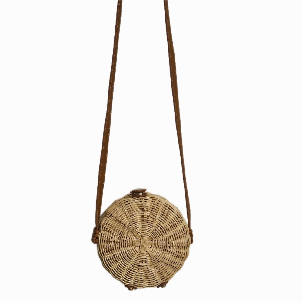 Boho Woven Wicker Canteen Crossbody Bag - Picture 16 of 17